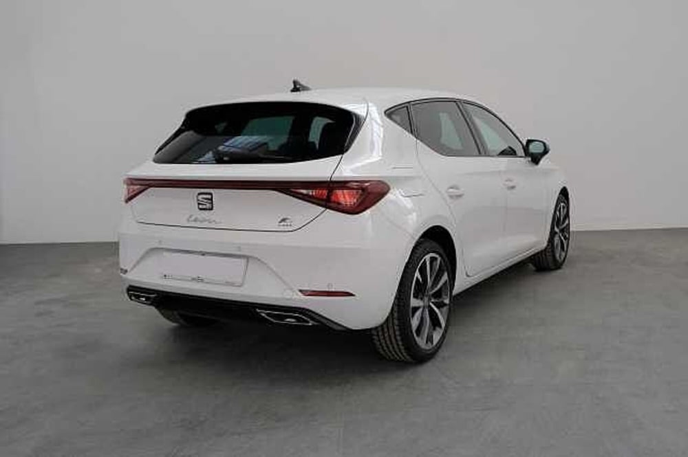 SEAT Leon nuova a Varese (5)