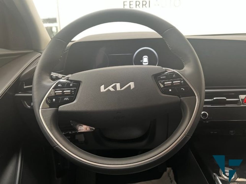 Kia Niro nuova a Udine (10)