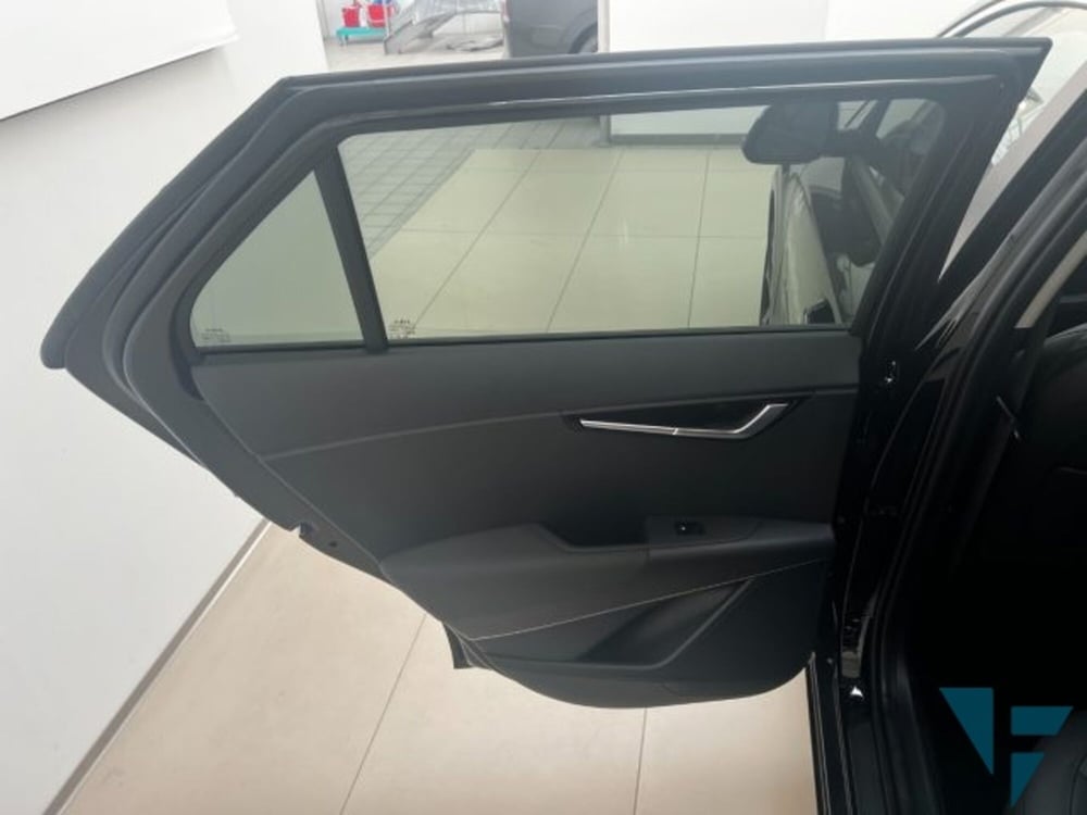 Kia Niro nuova a Udine (17)