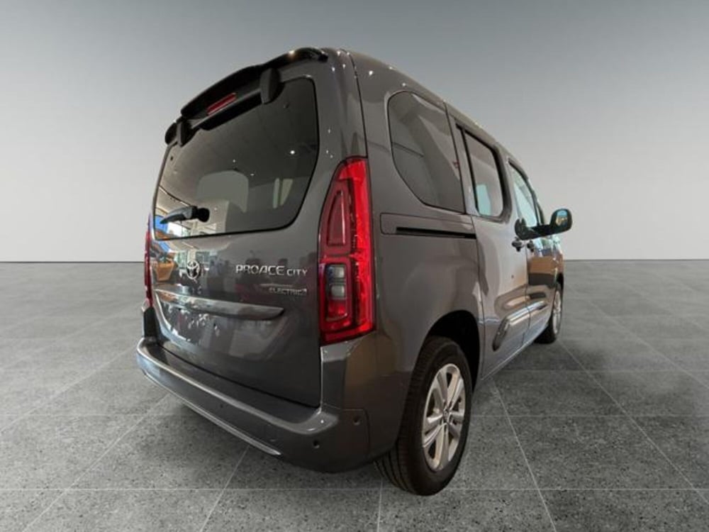 Toyota Proace City Verso Electric nuova a Cuneo (3)