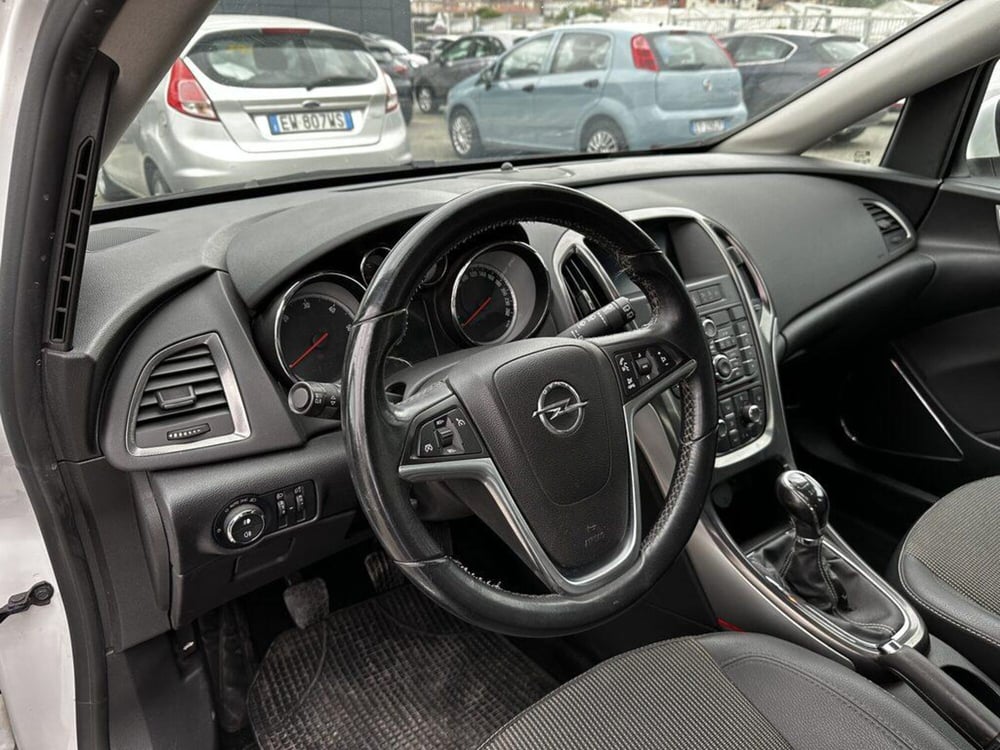 Opel Astra usata a Torino (11)