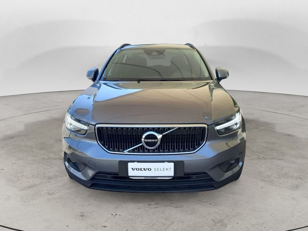 Volvo XC40 usata a Bari (3)