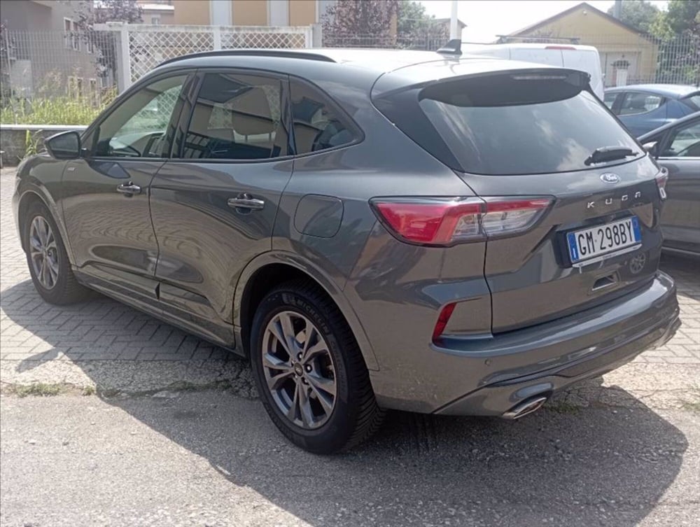 Ford Kuga usata a Milano (3)