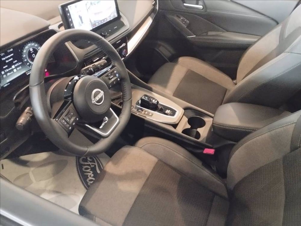 Nissan Qashqai usata a Milano (12)