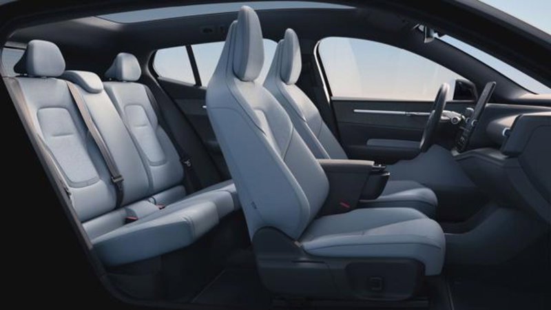 Volvo EX30 nuova a Firenze (13)