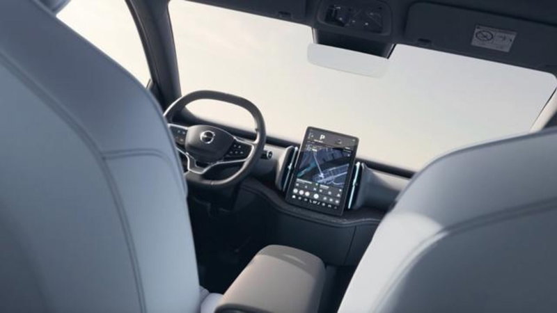 Volvo EX30 nuova a Firenze (14)