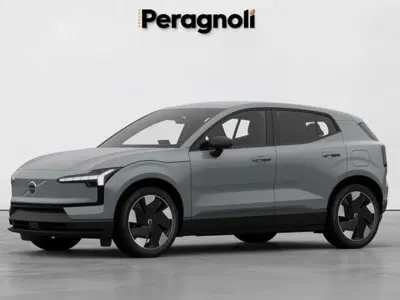 Volvo EX30 Single Motor Extended Range Core rwd nuova a Firenze