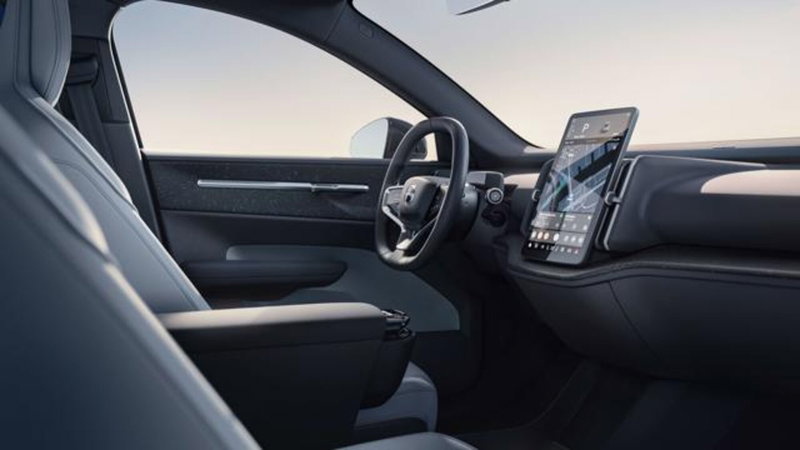 Volvo EX30 nuova a Firenze (13)