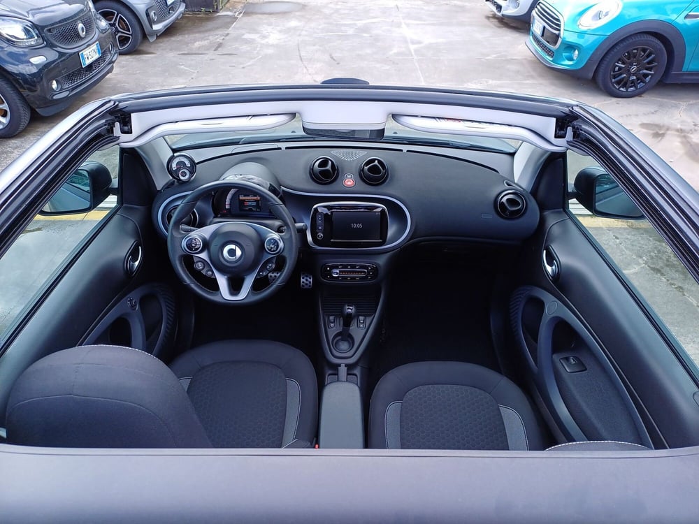 smart Fortwo Cabrio usata  (16)