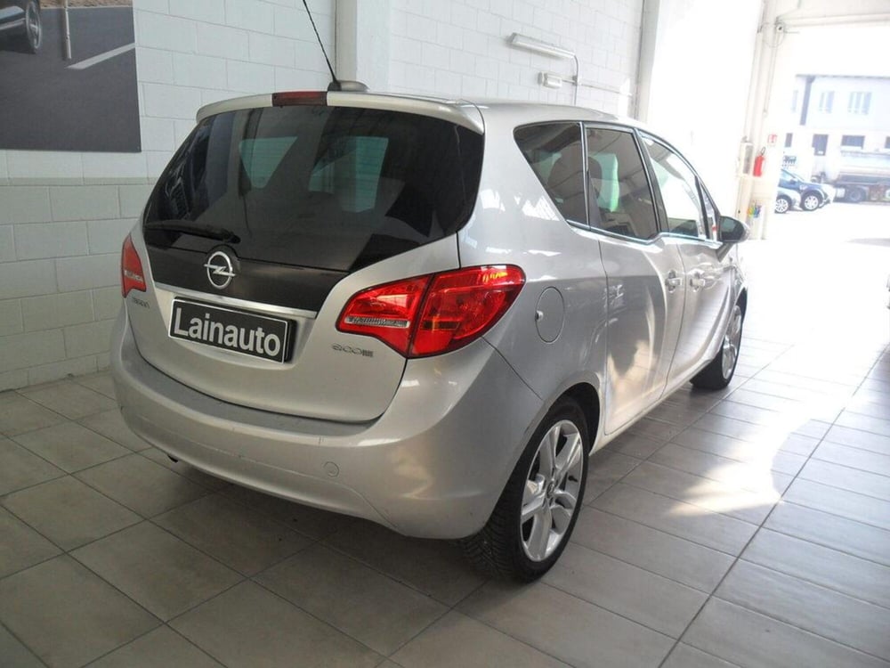 Opel Meriva usata a Milano (4)