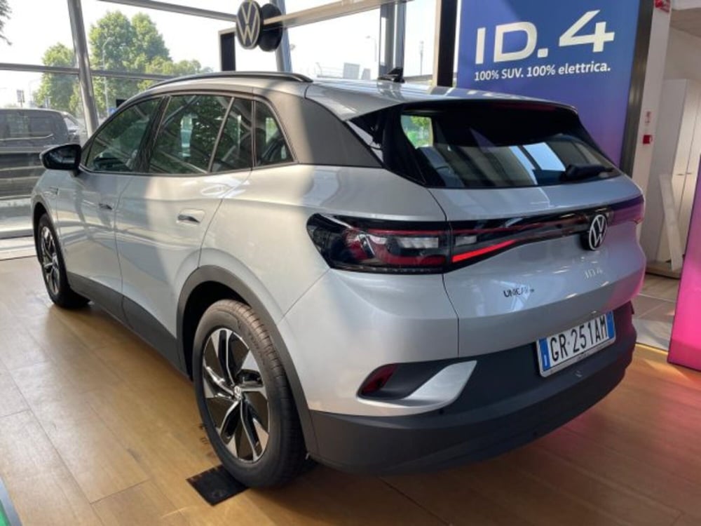 Volkswagen ID.4 nuova a Cuneo (5)