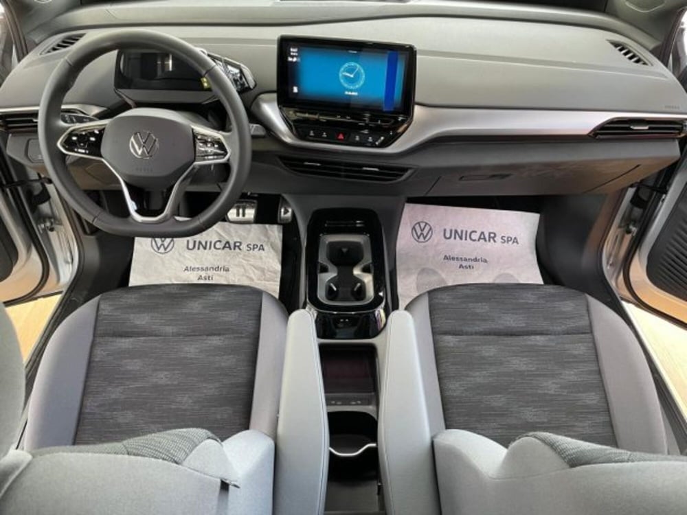 Volkswagen ID.4 nuova a Cuneo (9)