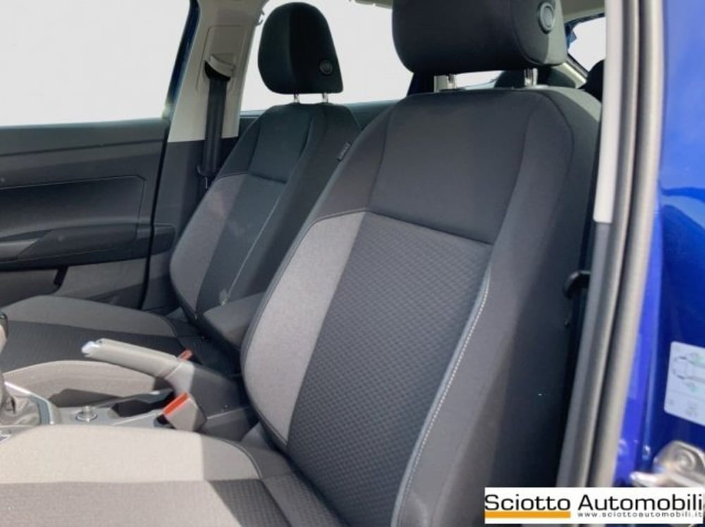 Volkswagen Taigo nuova a Messina (8)