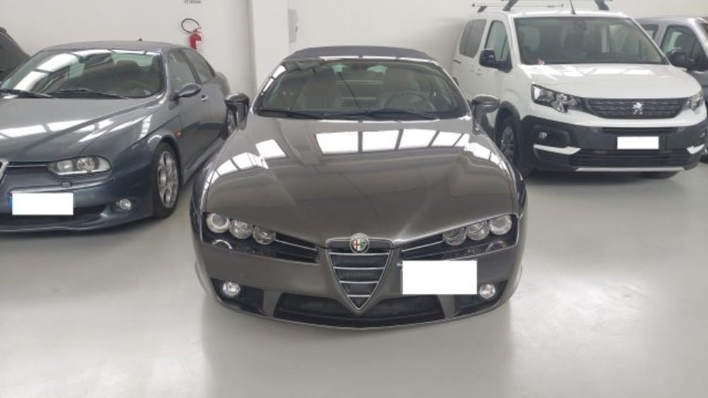 Alfa Romeo Spider usata a Brescia (3)