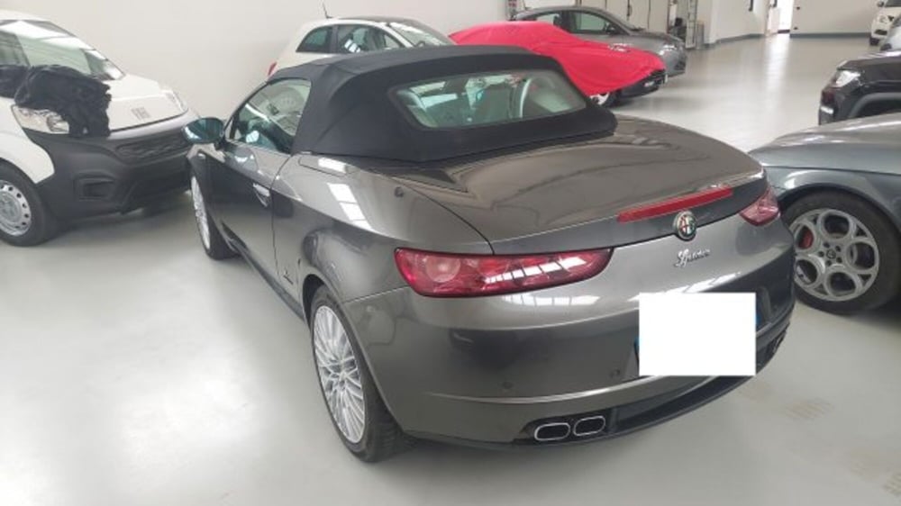 Alfa Romeo Spider usata a Brescia (6)