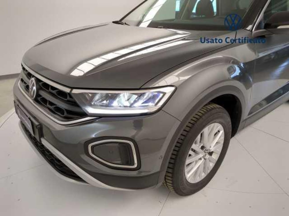 Volkswagen T-Roc nuova a Avellino (9)