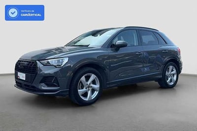 Audi Q3 35 2.0 tdi Business Advanced s-tronic del 2021 usata a Lipomo