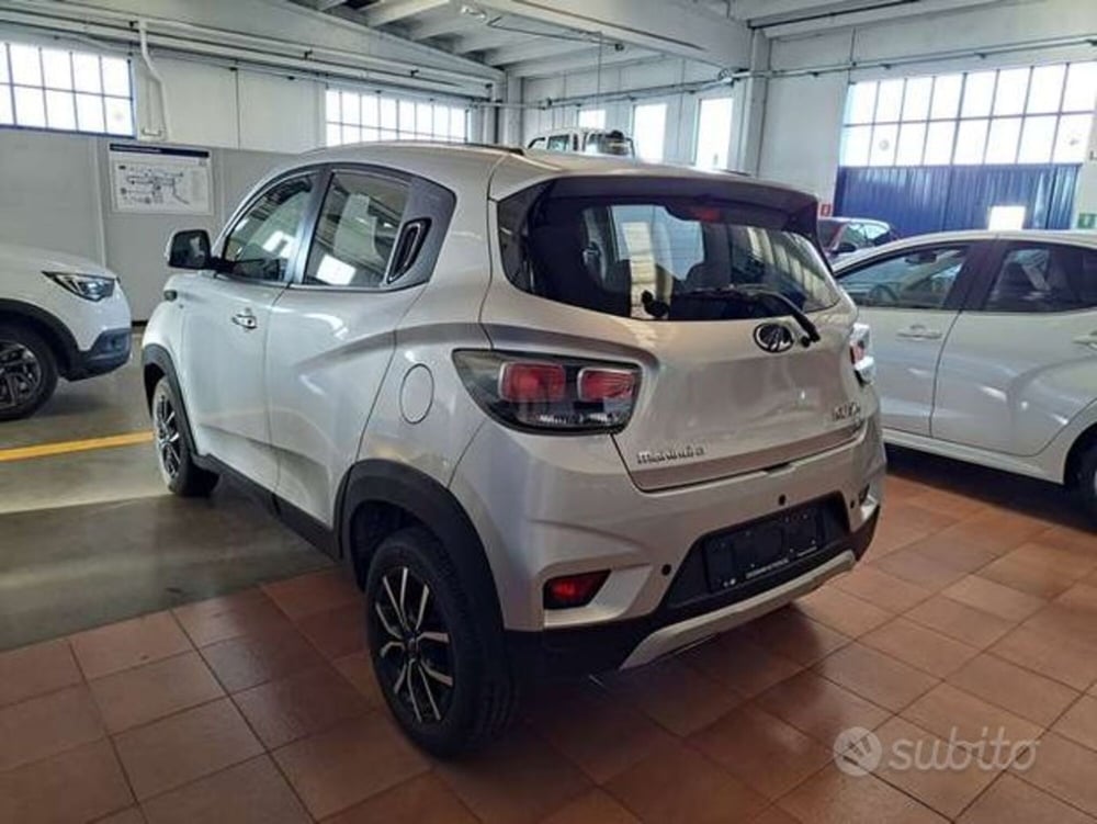 Mahindra KUV100 nuova a Varese (5)