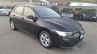 Volkswagen Golf 1.0 TSI EVO Life del 2021 usata a Tradate