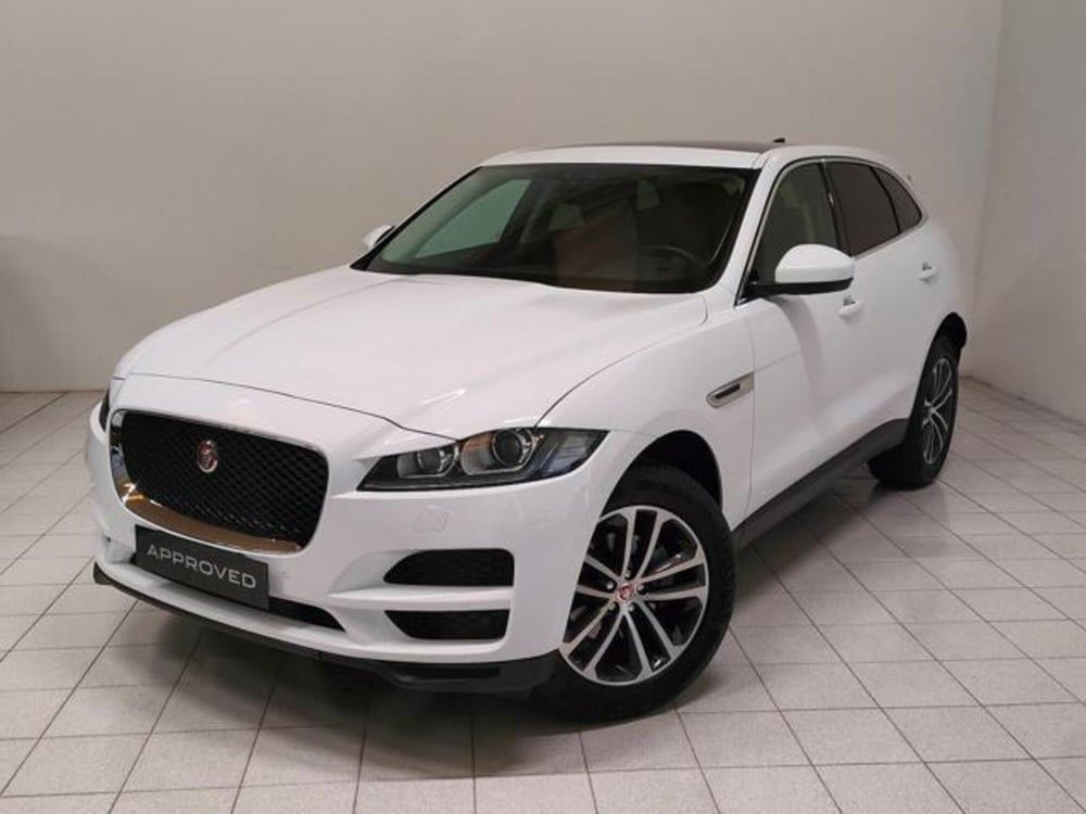 Jaguar F-Pace usata a Novara