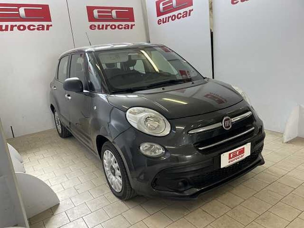 Fiat 500L usata a Napoli (3)