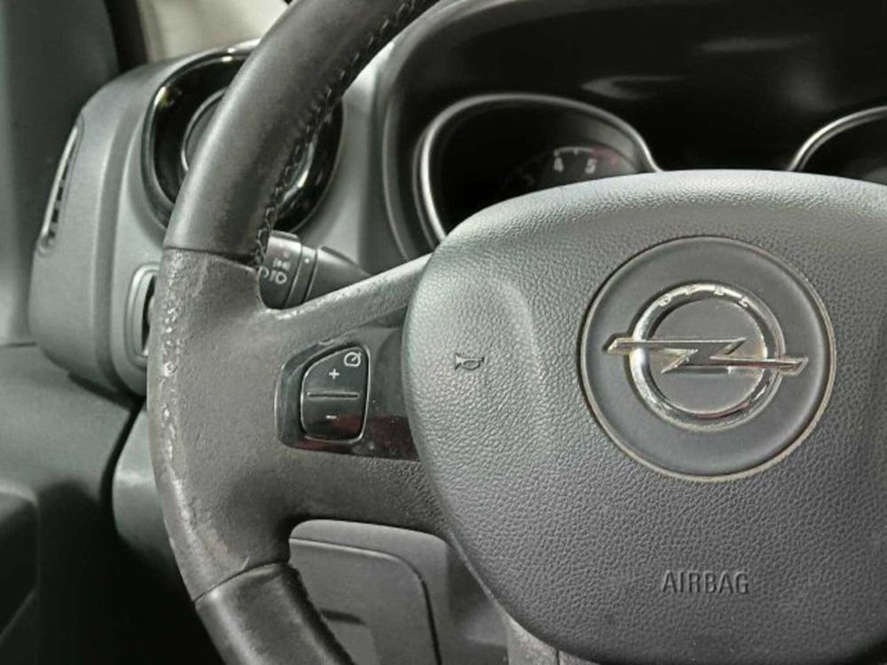 Opel Vivaro Furgone usata a Sondrio (19)