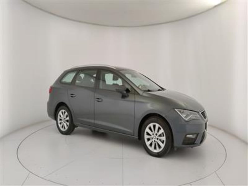 SEAT Leon ST usata a Bari (10)