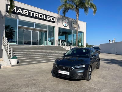 SEAT Leon ST Sportstourer 1.5 eTSI 150 CV DSG Xcellence  del 2021 usata a Tricase