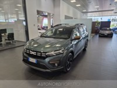 Dacia Jogger 1.6 hybrid Extreme UP 140cv 7p.ti del 2023 usata a Pordenone