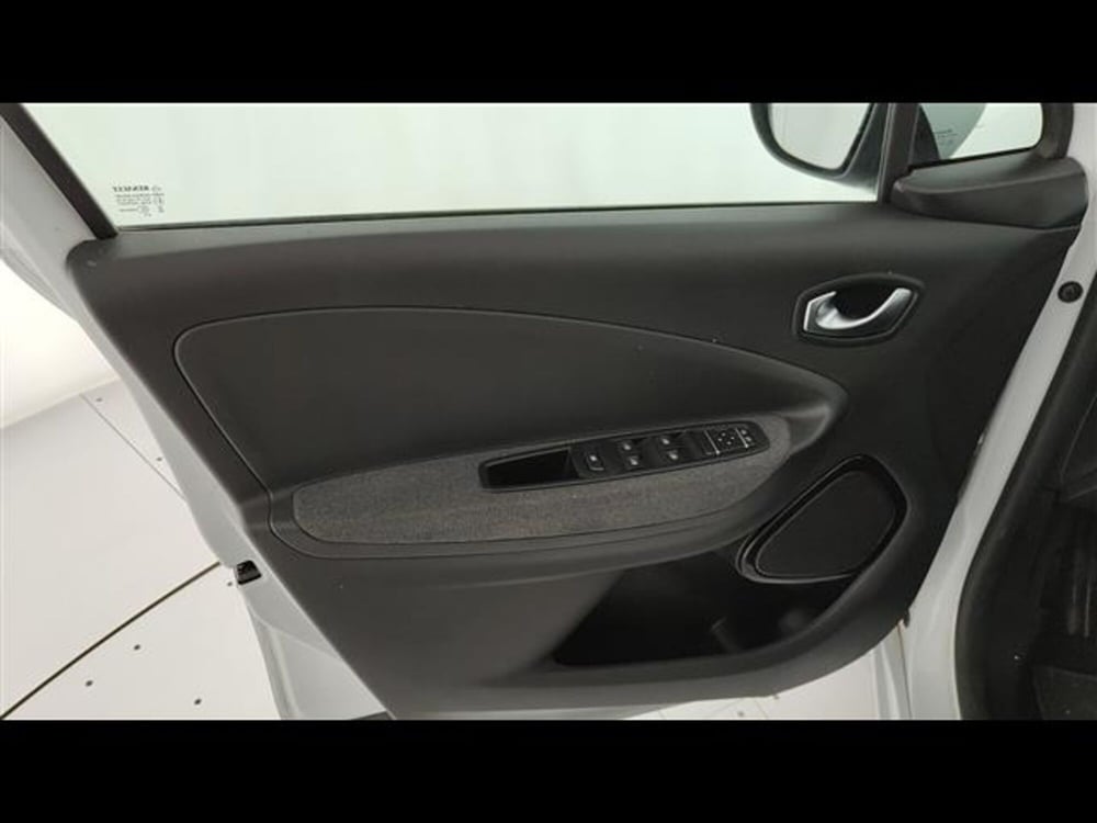 Renault Zoe usata a Milano (9)