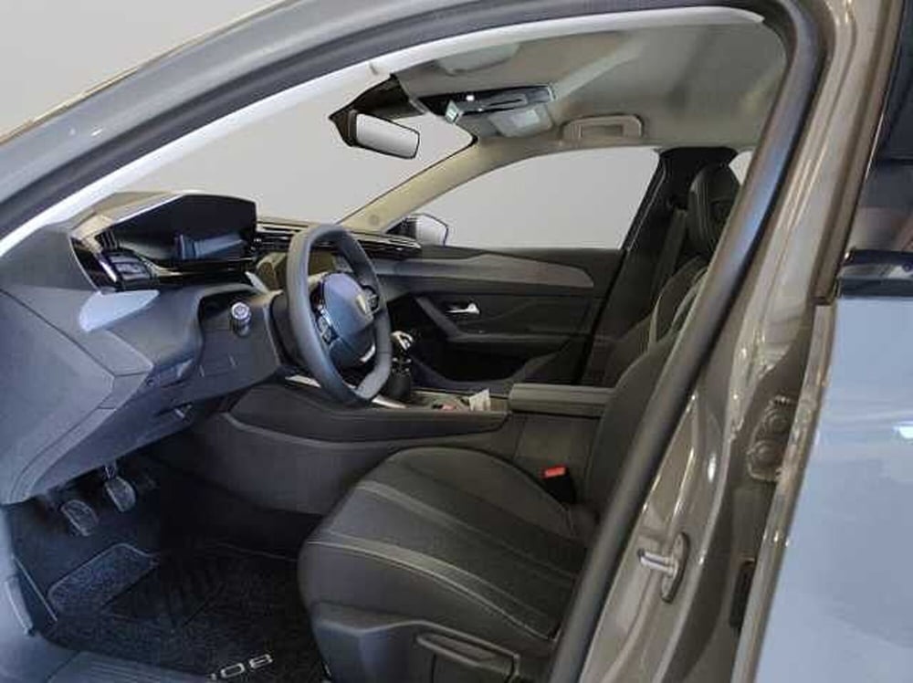 Peugeot 308 SW nuova a Vibo Valentia (13)