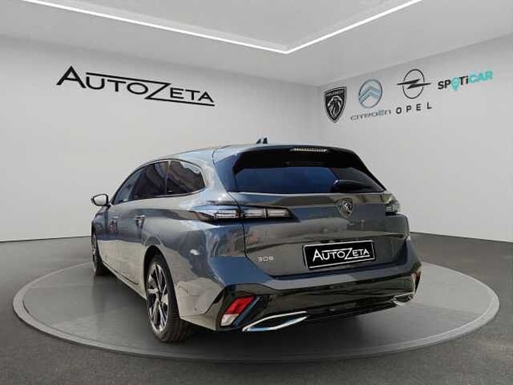 Peugeot 308 SW nuova a Vibo Valentia (7)