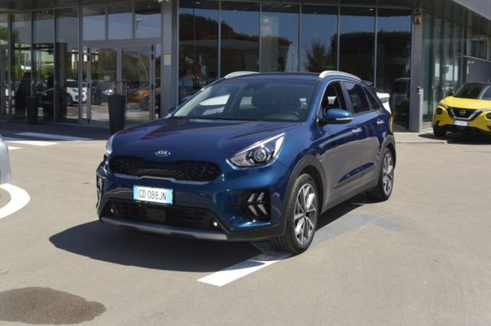 Kia Niro usata a Latina (3)