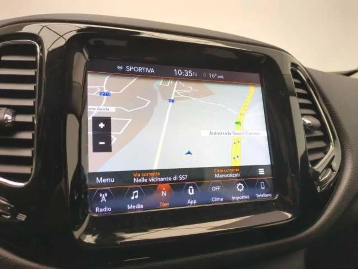 Jeep Compass usata a Avellino (15)