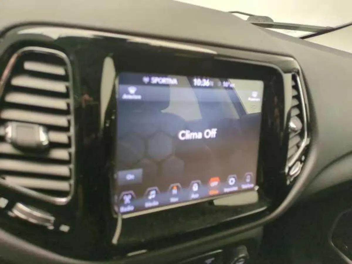Jeep Compass usata a Avellino (17)