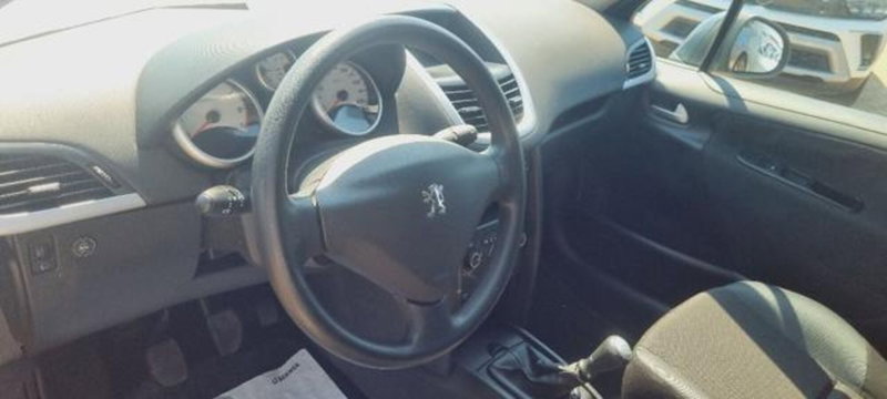 Peugeot 207 usata a Savona (18)