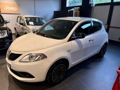 Lancia Ypsilon 1.2 69 CV 5 porte Gold  del 2019 usata a Modena