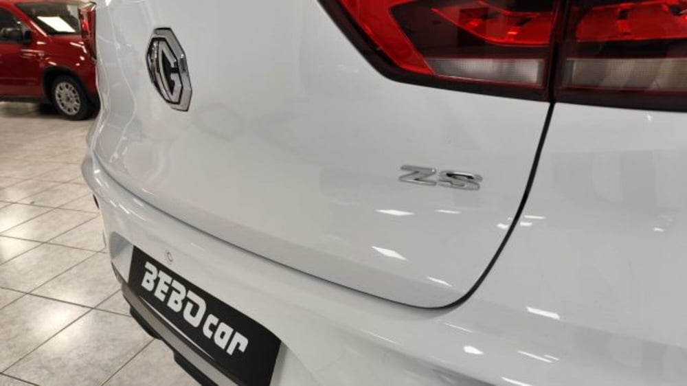 Mg ZS nuova a Torino (10)