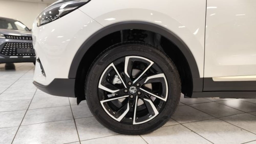 Mg ZS nuova a Torino (9)