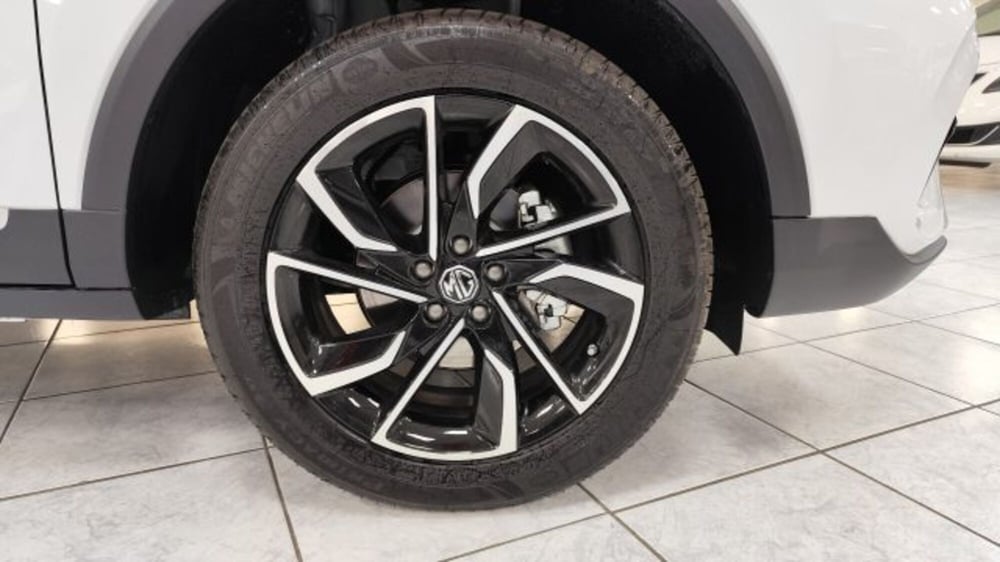 Mg ZS nuova a Torino (19)