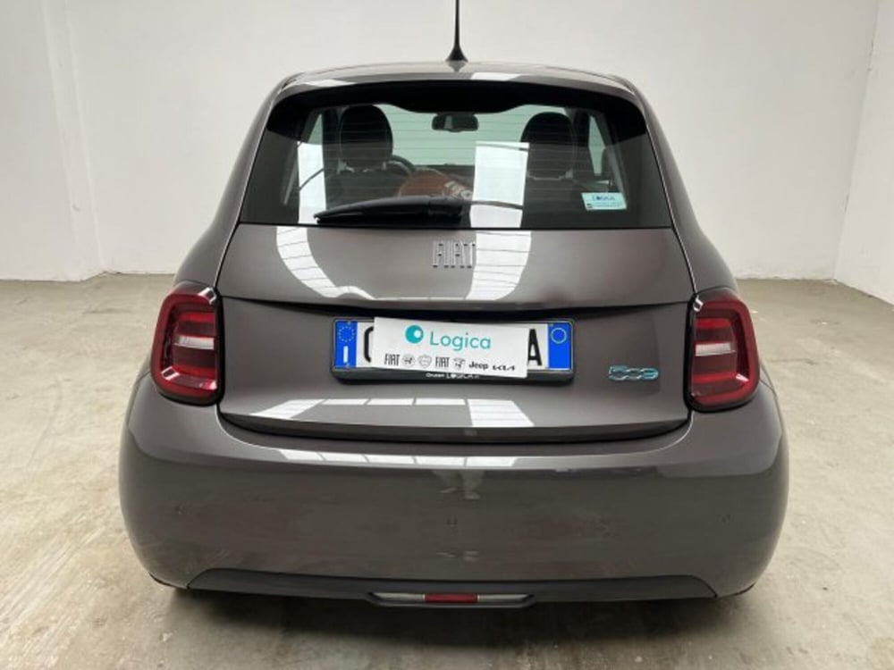 Fiat 500e usata a Biella (10)