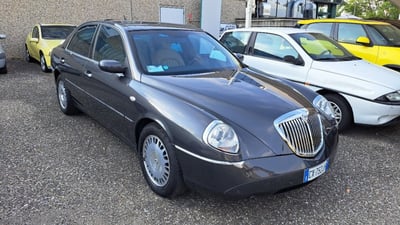 Lancia Thesis JTD 20V Executive del 2005 usata a Tradate