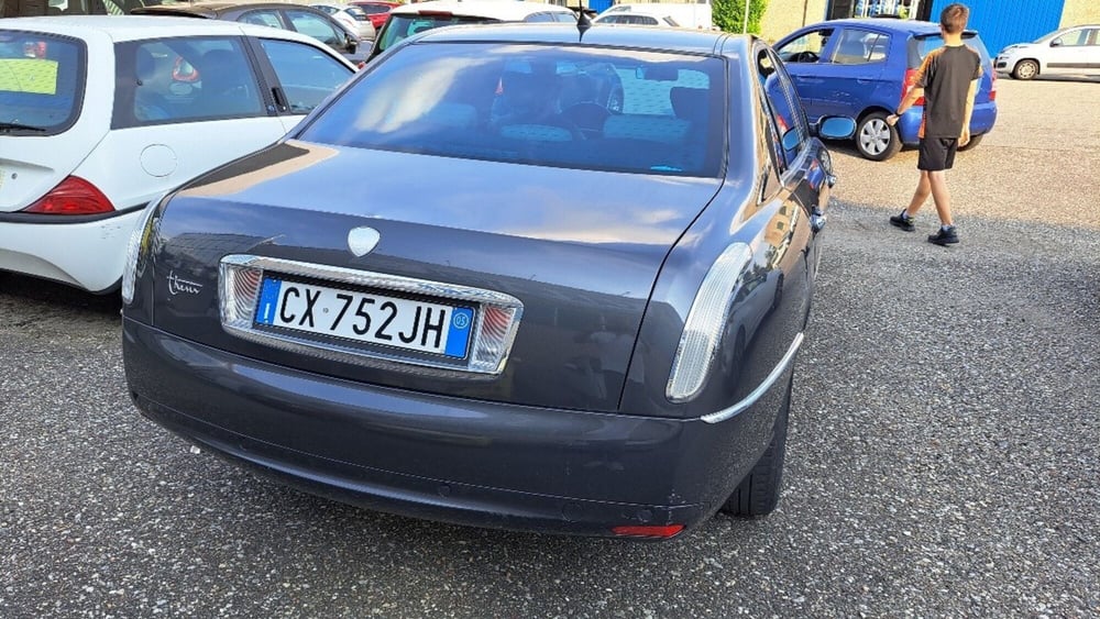 Lancia Thesis usata a Varese (15)