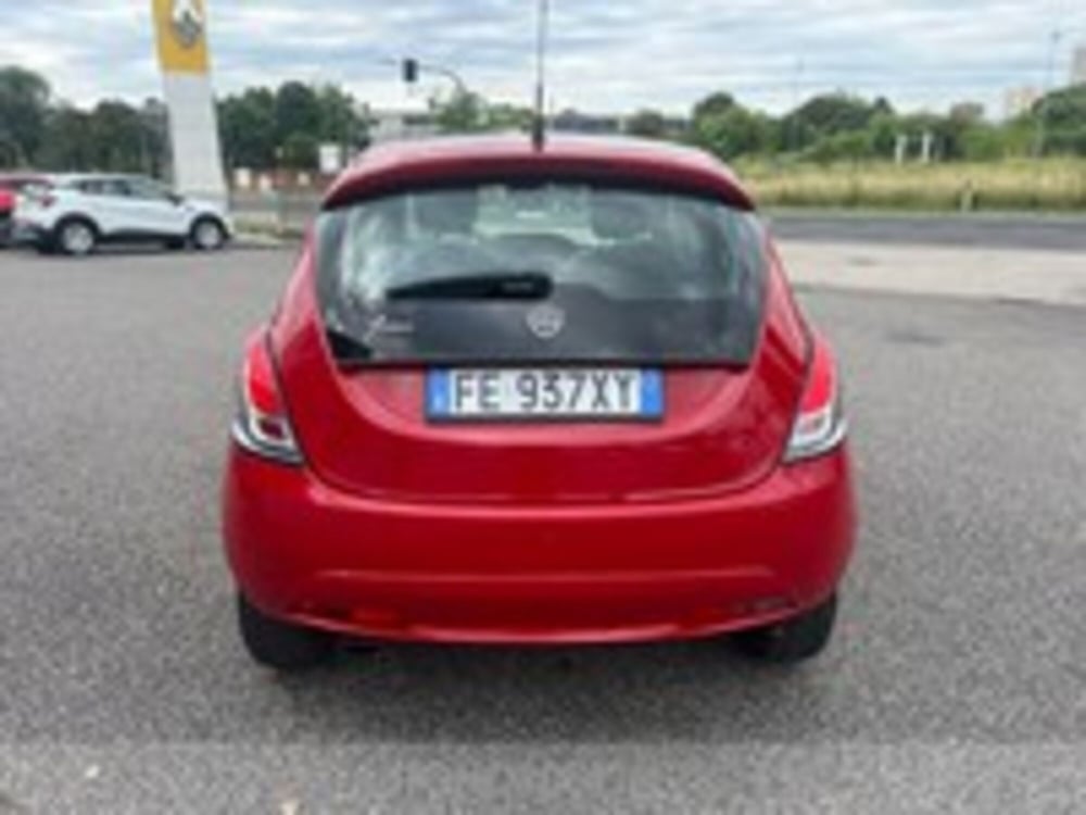 Lancia Ypsilon usata a Pordenone (5)