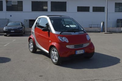 smart Fortwo Cabrio 800 40 kW cabrio passion cdi  del 2002 usata a Fondi