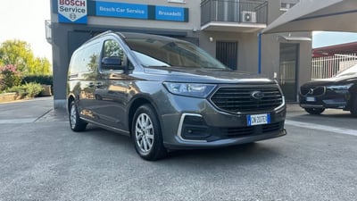 Ford Tourneo Connect Tourneo  2.0 EcoBlue 122 CV Powershift Titanium  del 2023 usata a Galbiate