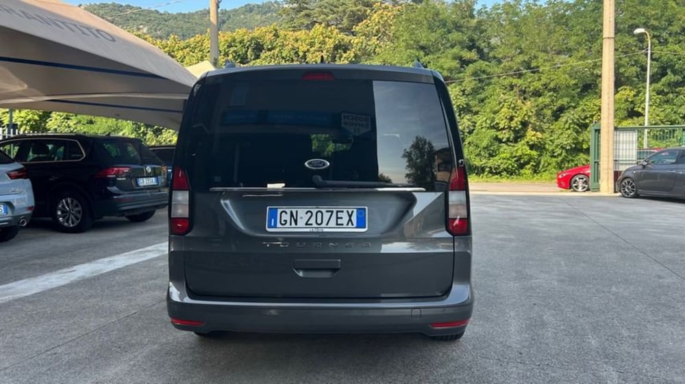 Ford Tourneo Connect usata a Lecco (4)