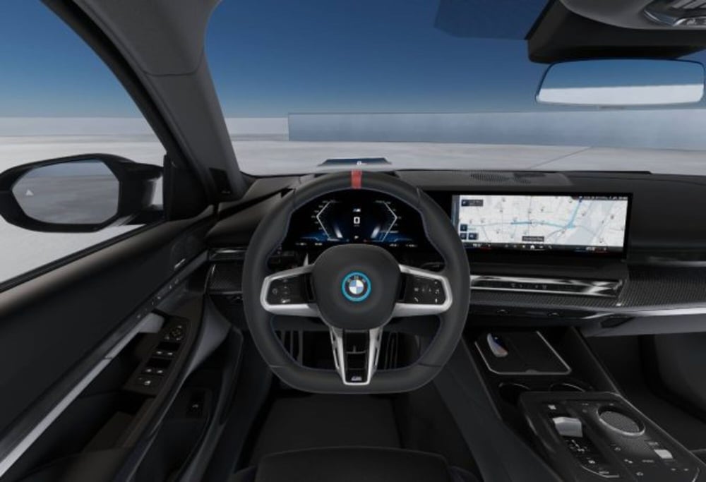 BMW i5 Touring nuova a Modena (14)