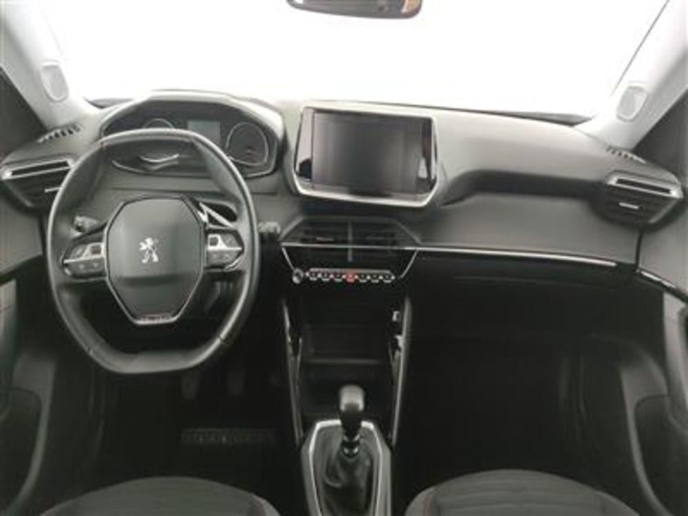 Peugeot 2008 usata a Bari (14)