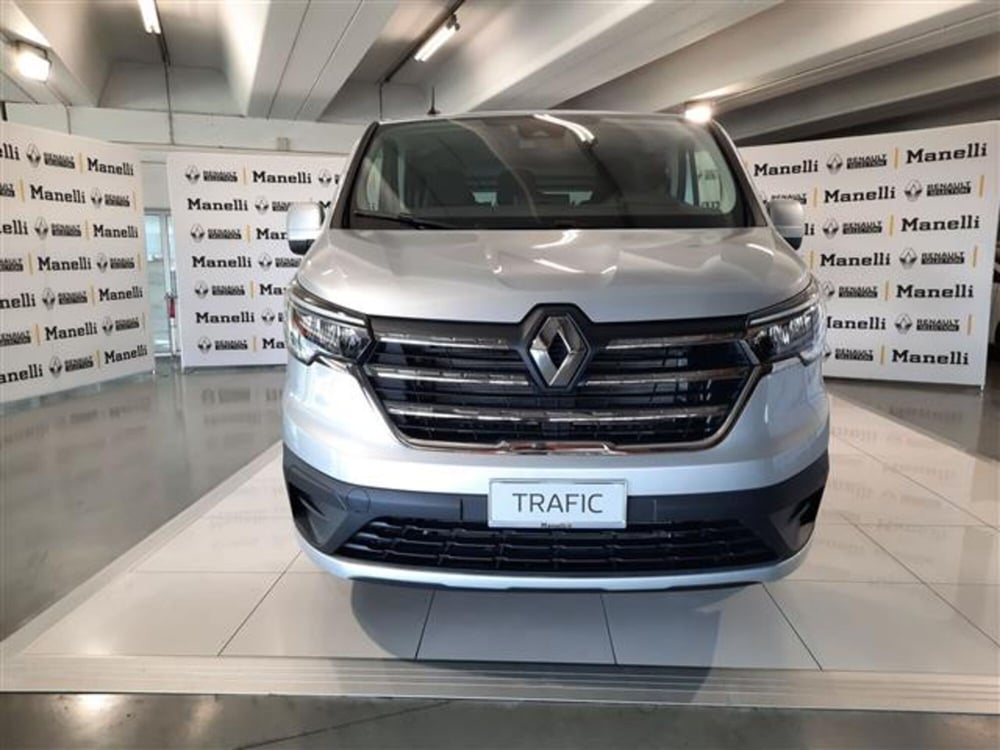 Renault Trafic nuova a Brescia (5)